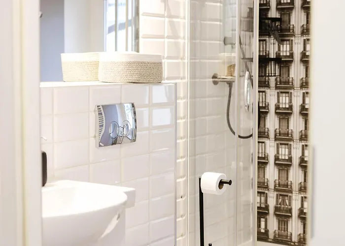 Sweet Old Town By Kramm * بوزنان